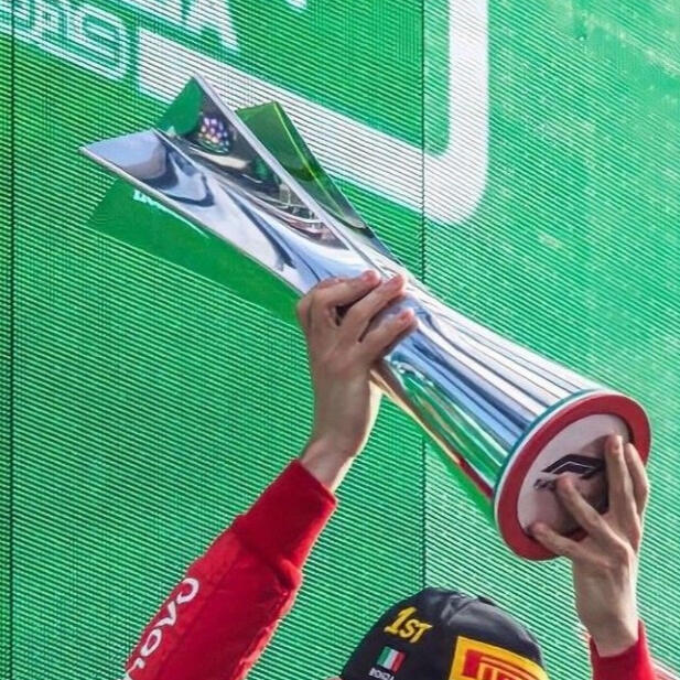 monza gp '19 trophy